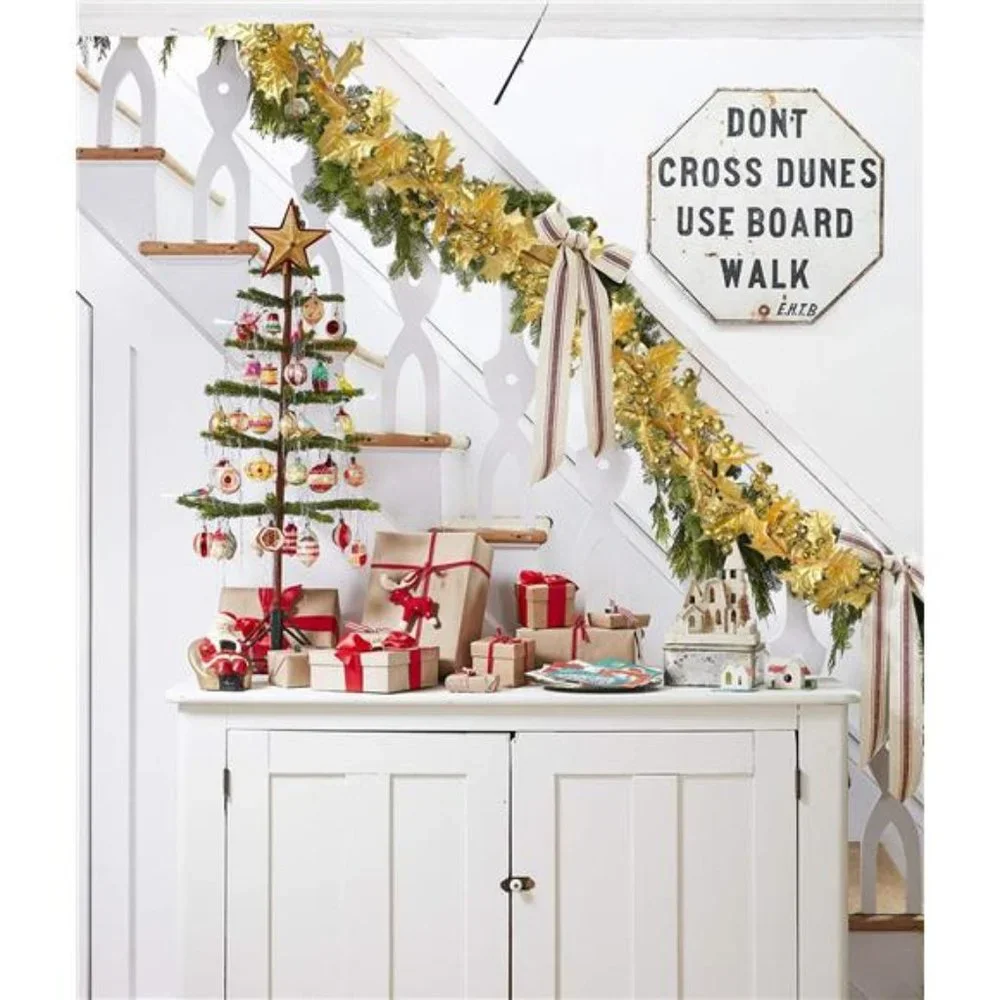 6FT Gold Berry Christmas Garland, Flexible Artificial for Indoor Outdoor Home